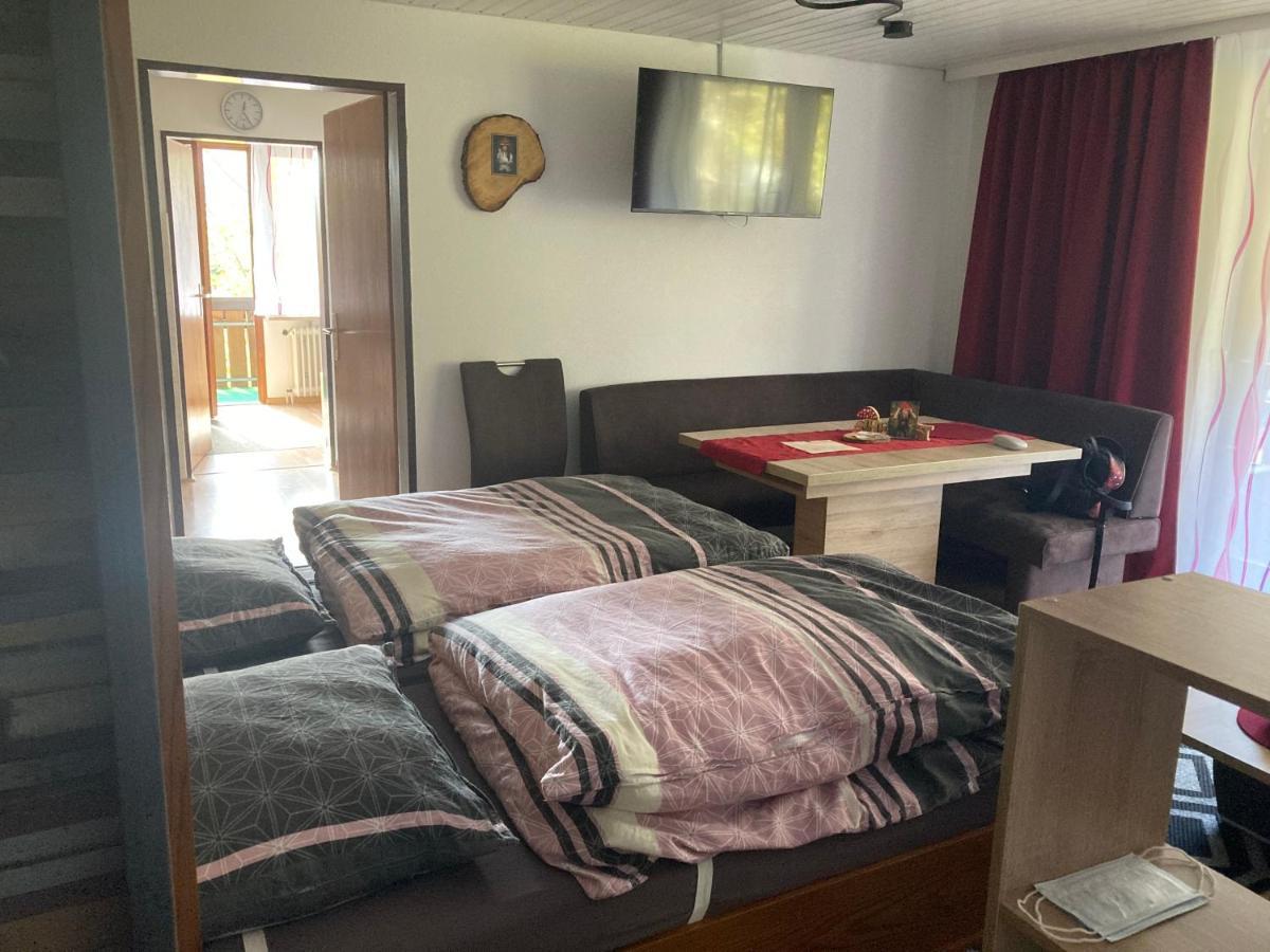 Gemuetliche Ferienwohnung In Sankt Blasien ภายนอก รูปภาพ